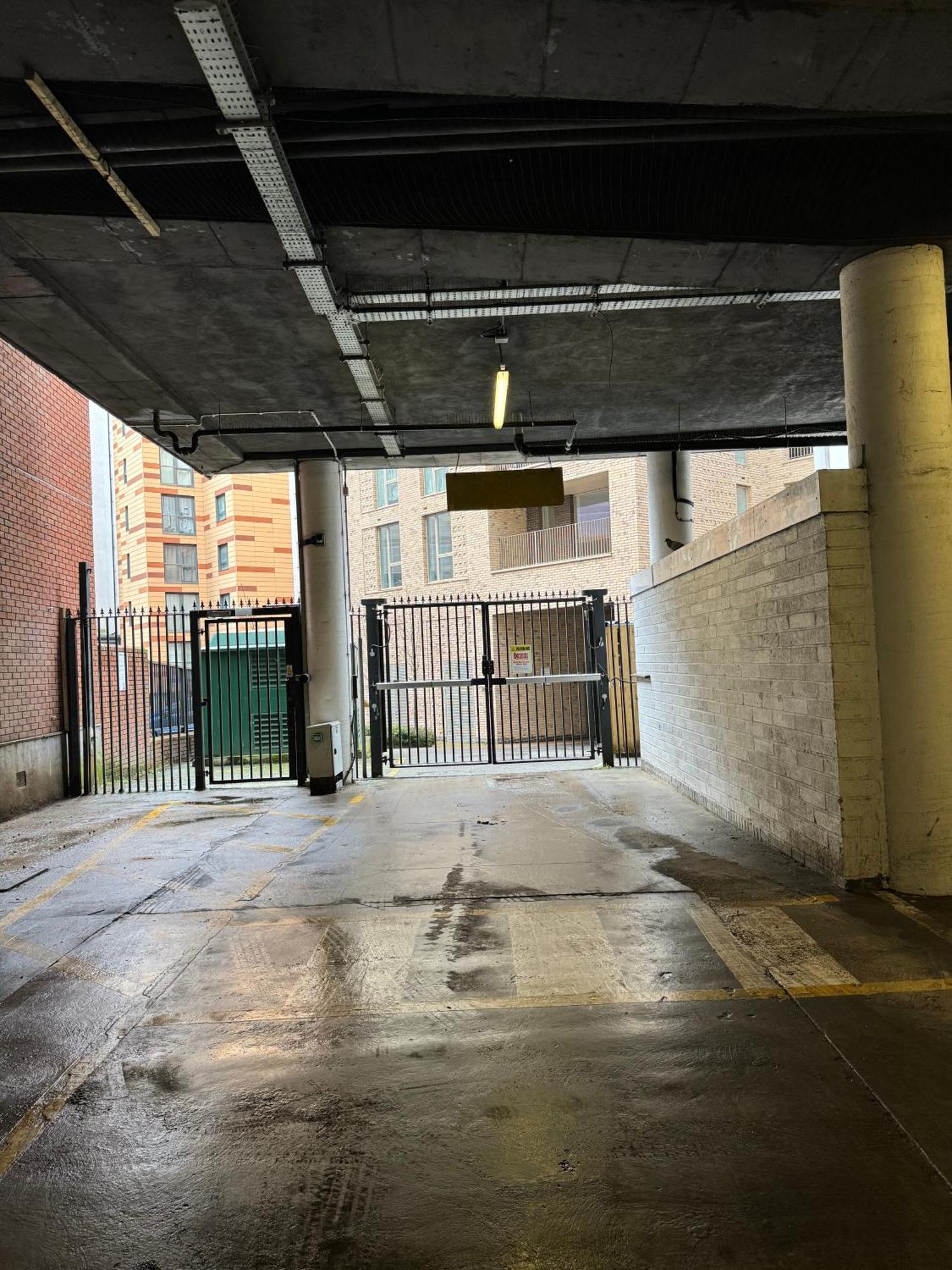 Luxury 2 Bedroom Apartment In Central Croydon With Free Parking Exteriér fotografie